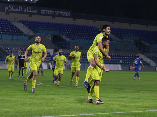 יודעים שהם חייבים לנצח בבית. שחקני אום אל פחם (דאפר מחאמיד)